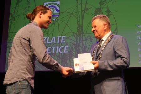 Zlate petice 140 Foto Ljubo Vukelič